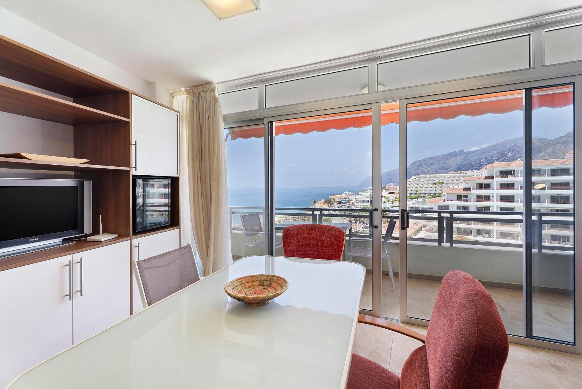 Beautiful Arenas Negras By Paramount Holidays Puerto de Santiago  Luaran gambar